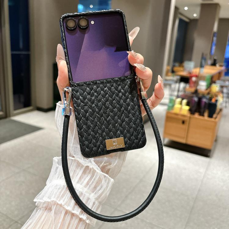 For Samsung Galaxy Z Flip7 5G Nameplate Style Straw Pattern Side Buckle Phone Case with Strap
