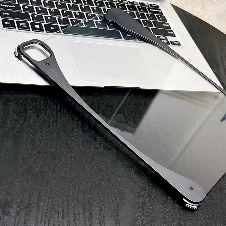 For iPad Pro 11 2025 / 2024 White Glazed Clear Acrylic Hybrid Metal Tablet Case