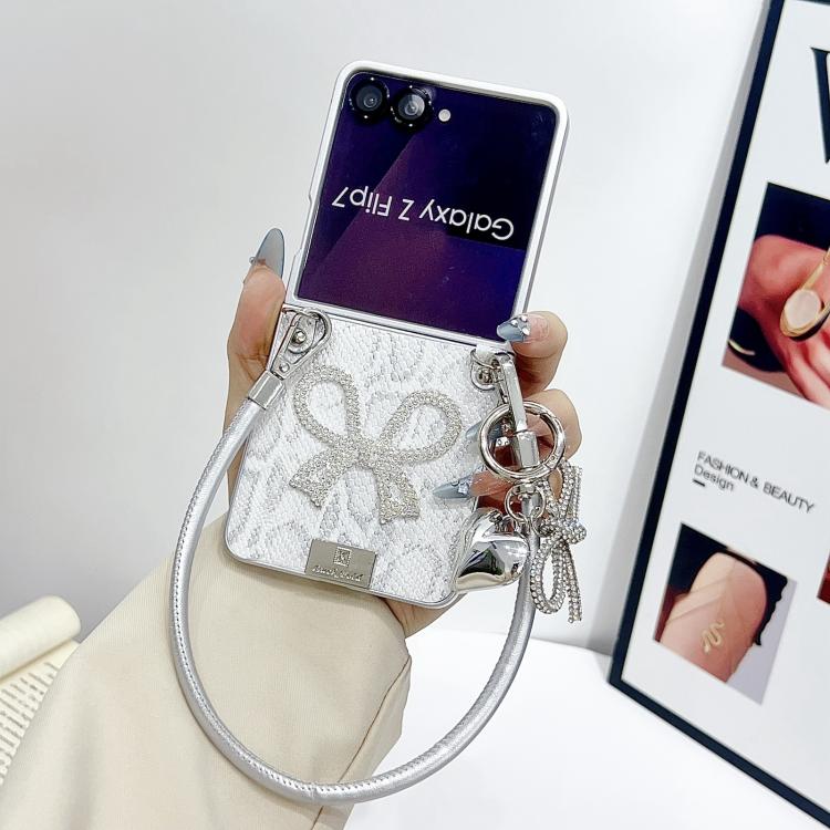 For Samsung Galaxy Z Flip7 5G Scale Texture Bow Phone Case with Wrist Strap / Nameplate