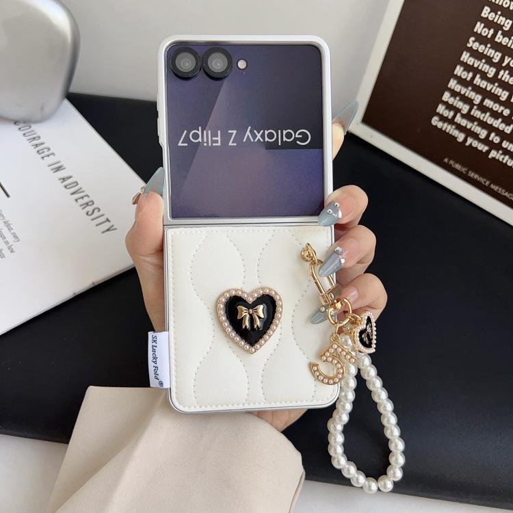 For Samsung Galaxy Z Fold7 5G Puffer Jacket Texture 3D Heart Phone Case with Wrist Strap
