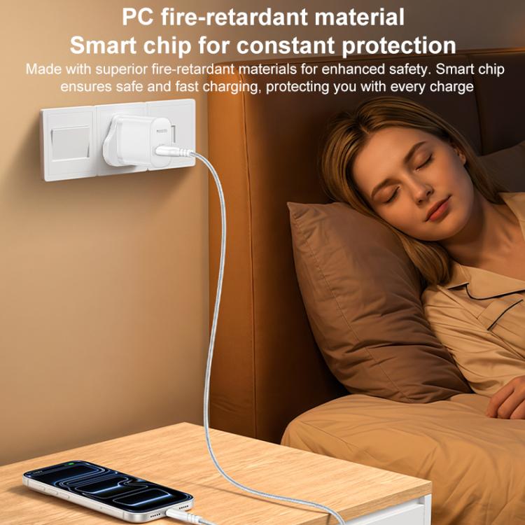 Yesido 18W USB Single Interface Charger Set with USB to Type-C Cable, Plug:UK Plug - White