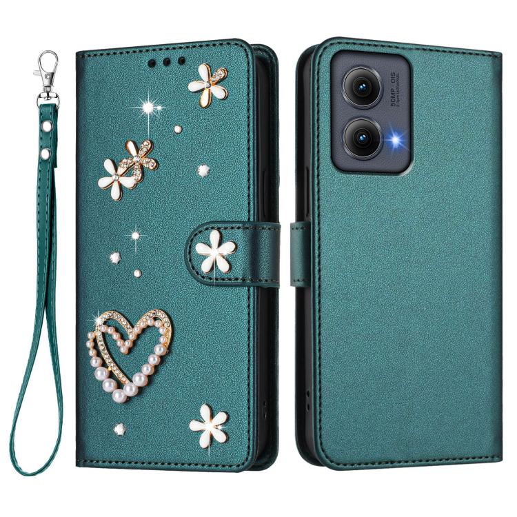 For Motorola Edge 5G 2024 Global ZS01 Double-Layer Heart Floral Vegan Leather Phone Case with Wrist Strap