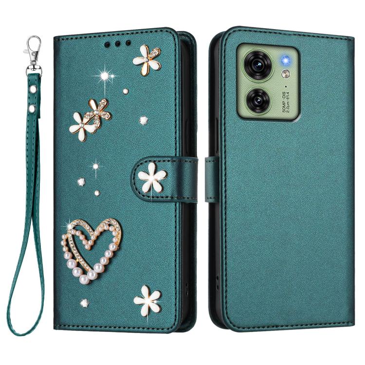 For Motorola Edge 40 5G Global ZS01 Double-Layer Heart Floral Vegan Leather Phone Case with Wrist Strap