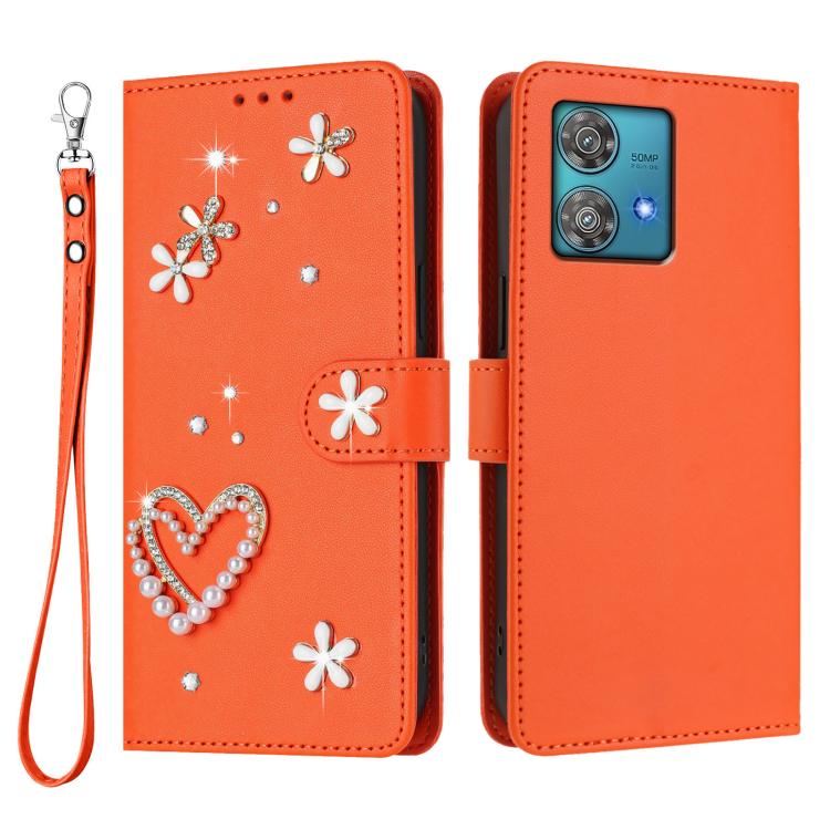 For Motorola Edge 40 Neo ZS01 Double-Layer Heart Floral Vegan Leather Phone Case with Wrist Strap