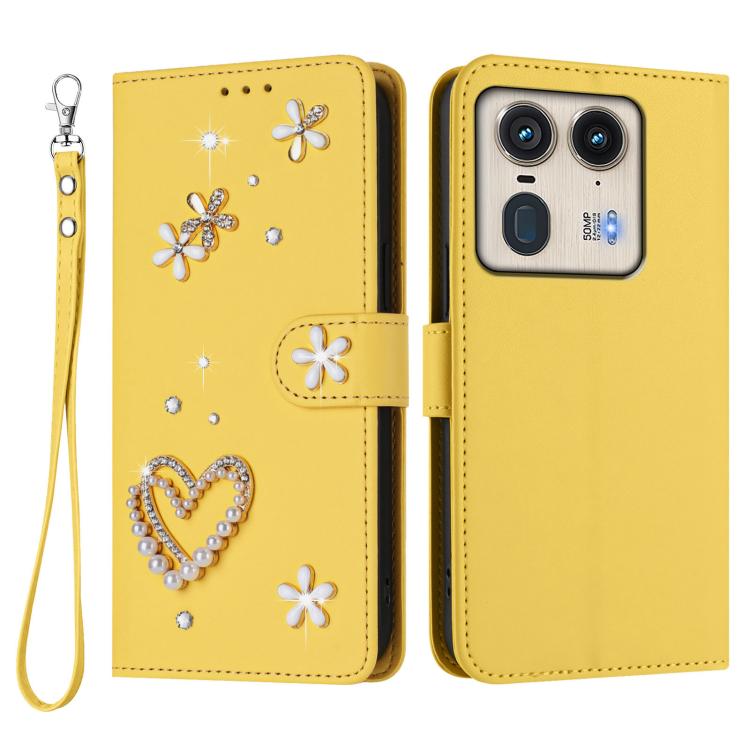 For Motorola Edge 50 Ultra 5G Global ZS01 Double-Layer Heart Floral Vegan Leather Phone Case with Wrist Strap