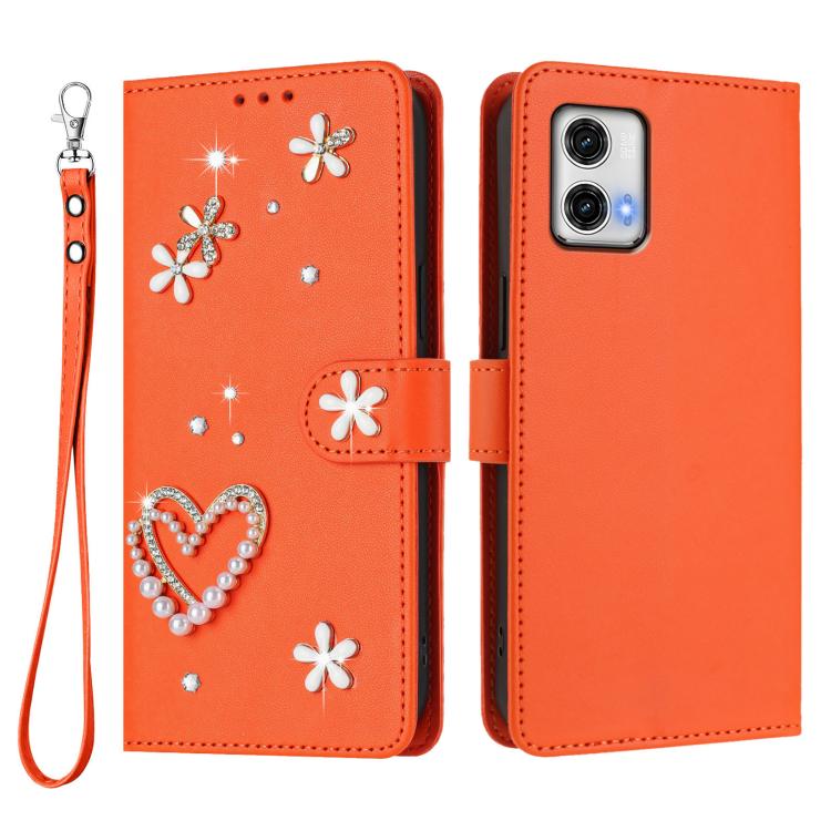For Motorola Moto G73 ZS01 Double-Layer Heart Floral Vegan Leather Phone Case with Wrist Strap