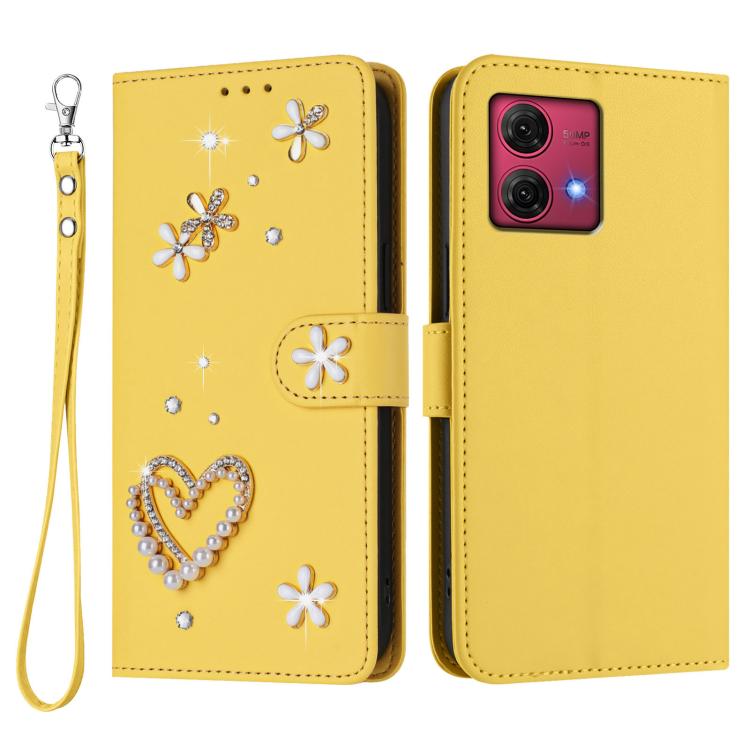 For Motorola Moto G84 ZS01 Double-Layer Heart Floral Vegan Leather Phone Case with Wrist Strap