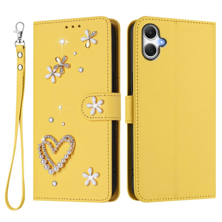 For Samsung Galaxy A07 4G / A06 5G ZS01 Double-Layer Heart Floral Vegan Leather Phone Case with Wrist Strap