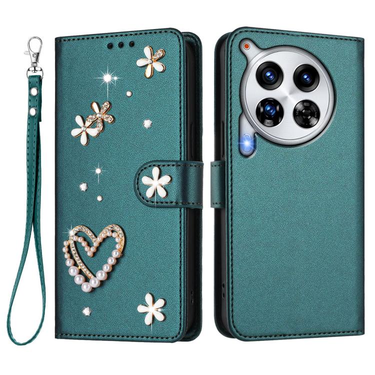 For Tecno Camon 30 Premier ZS01 Double-Layer Heart Floral Vegan Leather Phone Case with Wrist Strap