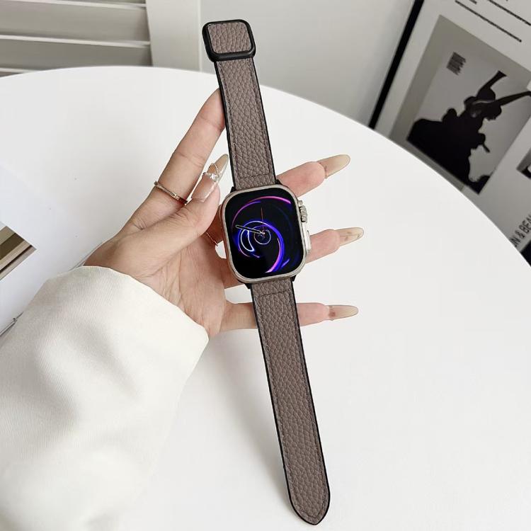 For Apple Watch 42 / 44 / 45 / 46 / 49mm xDfind Litchi Texture Vegan Leather Magnetic Buckle Watch Band