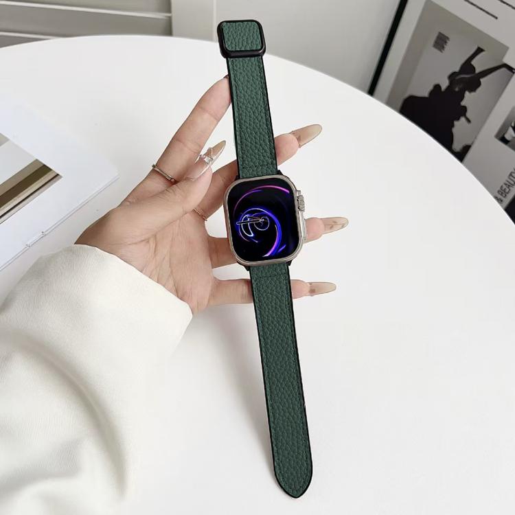 For Apple Watch 42 / 44 / 45 / 46 / 49mm xDfind Litchi Texture Vegan Leather Magnetic Buckle Watch Band