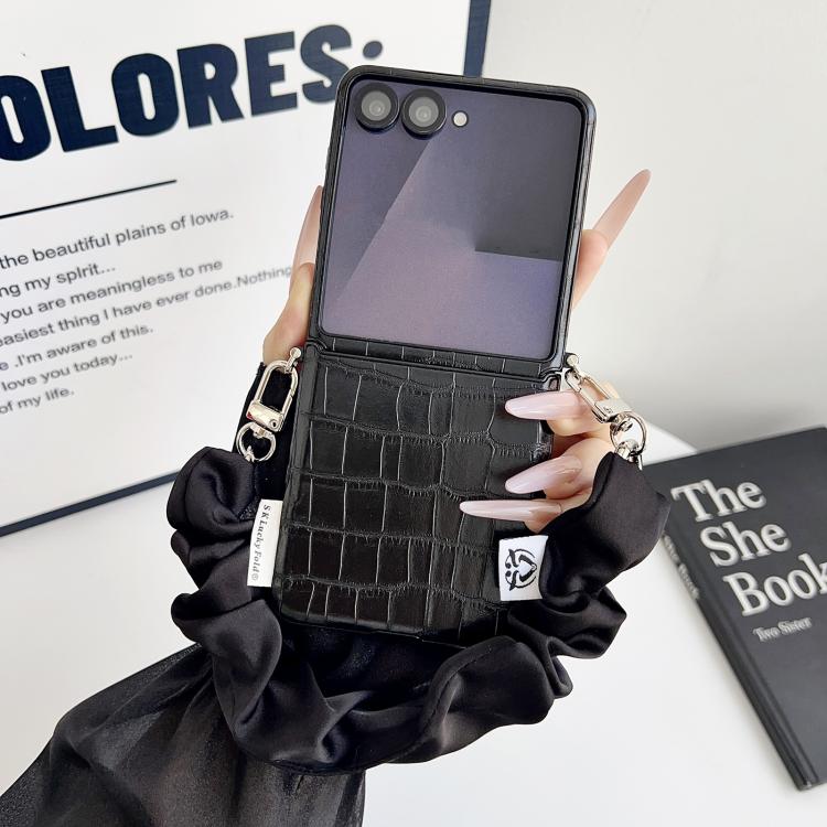 For Samsung Galaxy Z Flip7 5G Crocodile Pattern Side Buckle PC Phone Case with DIY Fabric Chain
