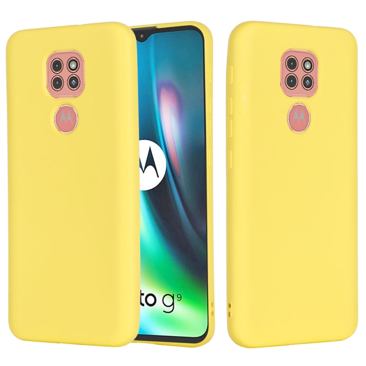 For Motorola Moto G9 Play Pure Color Liquid Silicone Shockproof Full Coverage Case