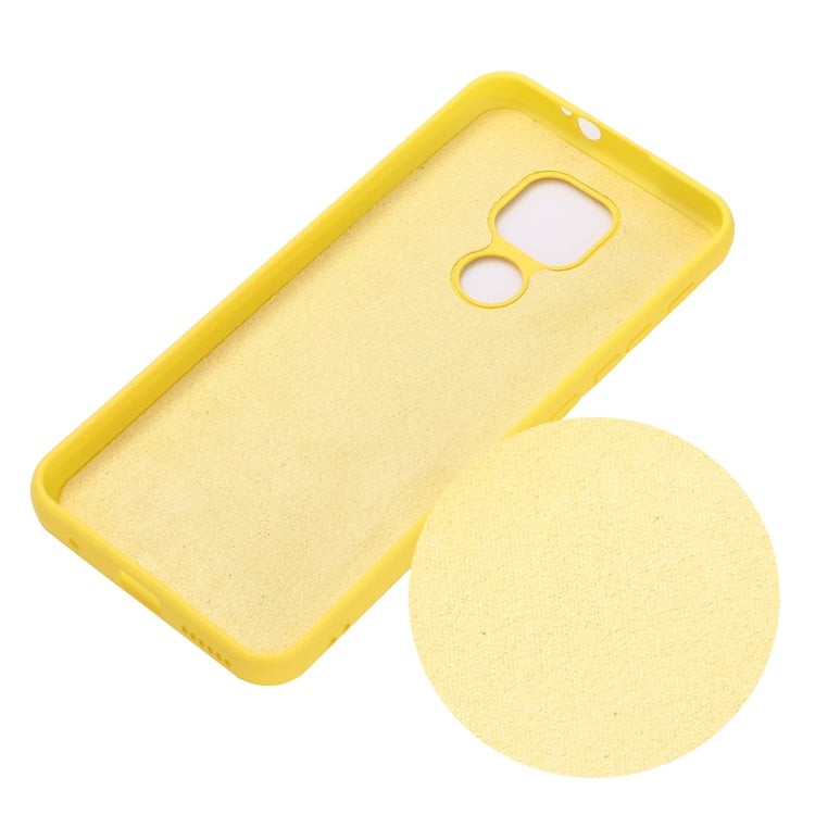 For Motorola Moto G9 Play Pure Color Liquid Silicone Shockproof Full Coverage Case