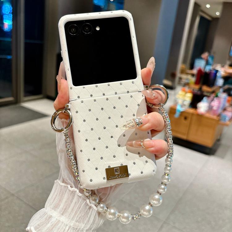 For Motorola Razr 70 Ultra Nameplate Style Diamond Patterned Side Clip Phone Case with Bracelet