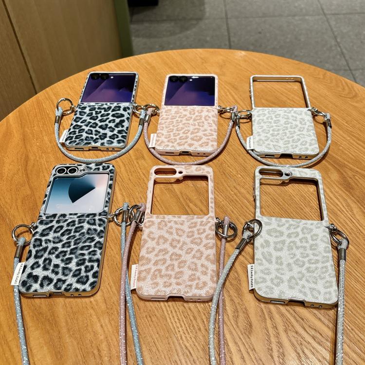 For Samsung Galaxy Z Flip5 5G Silver Leopard Print Side Clasp Phone Case with DIY Wrist Strap