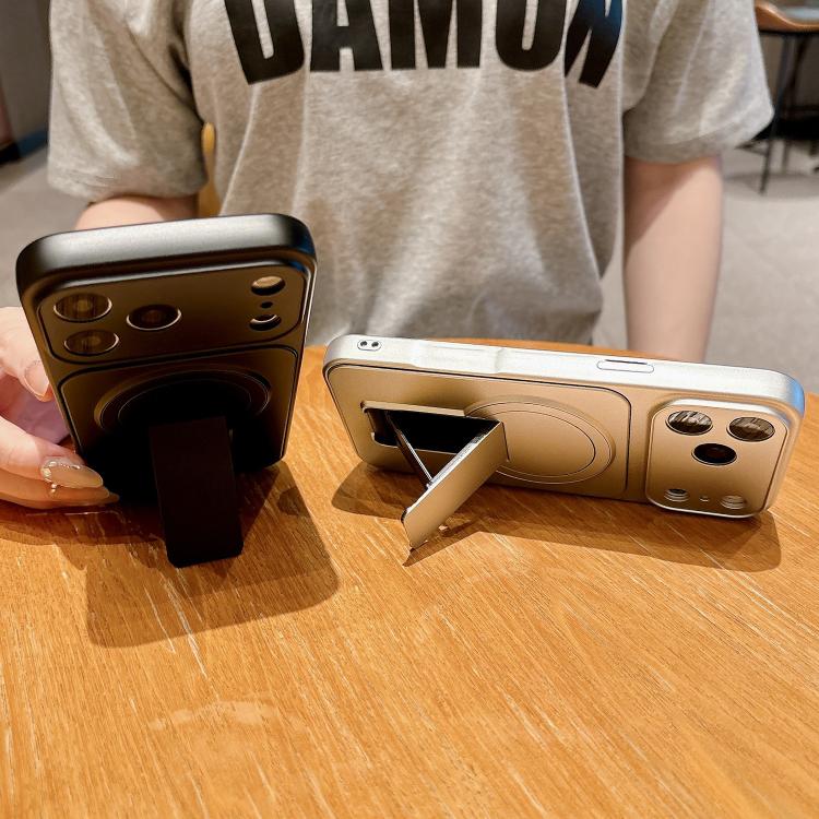 For iPhone 17 Pro Instantly Transforms Into 17 Pro Invisible Holder Magnetic Phone Case