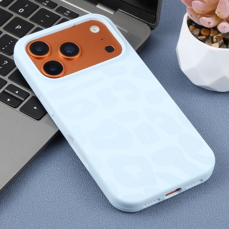 For iPhone 15 Plus Large Hole Leopard Print Liquid Silicone Phone Case