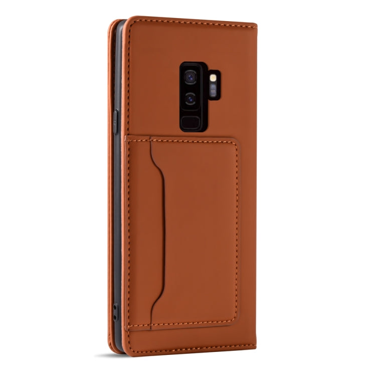 For Samsung Galaxy S9+ Strong Magnetism Liquid Feel Horizontal Flip Leather Case with Holder & Card Slots & Wallet