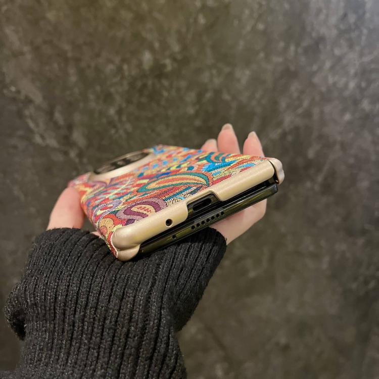 For Huawei Mate X5 Paisley Embroidery Pattern Shockproof Phone Case