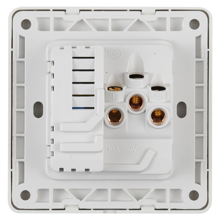 Universal Standard Wall Socket with 2 x USB Ports