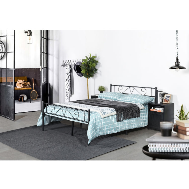 [US Warehouse] Small and Medium-sized Bedroom Living Room Iron Frame Double Bed with Headboard, Size: 197 x 146 x 88cm