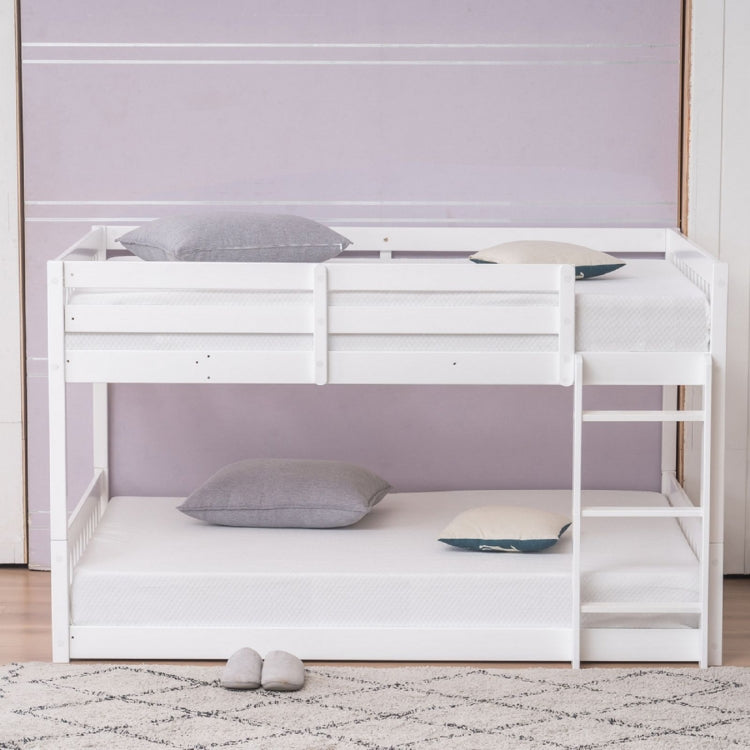 [US Warehouse] Pine Low Bunk Bed with Ladder, Size: 200x143.5x120.5cm