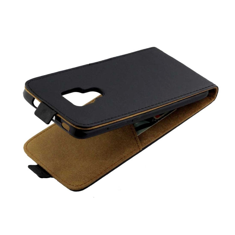 Business Style Vertical Flip TPU Leather Case for Huawei Mate 20, with Card Slot (Black)