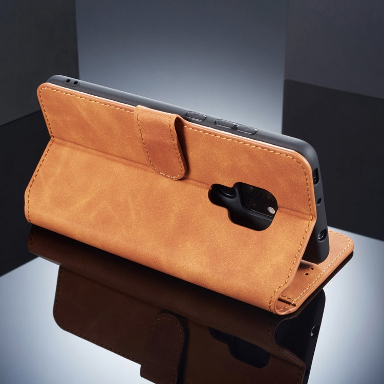 DG.MING Retro Oil Side Horizontal Flip Case for Huawei Mate 20, with Holder & Card Slots & Wallet