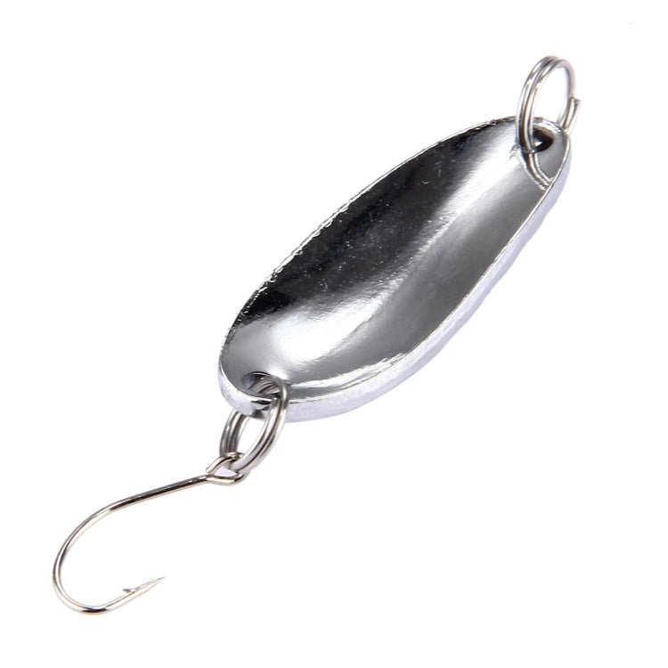 Cockroach Shape Sequins Fishing Lures Artificial Fishing Bait with Hooks, Length: 3.3cm
