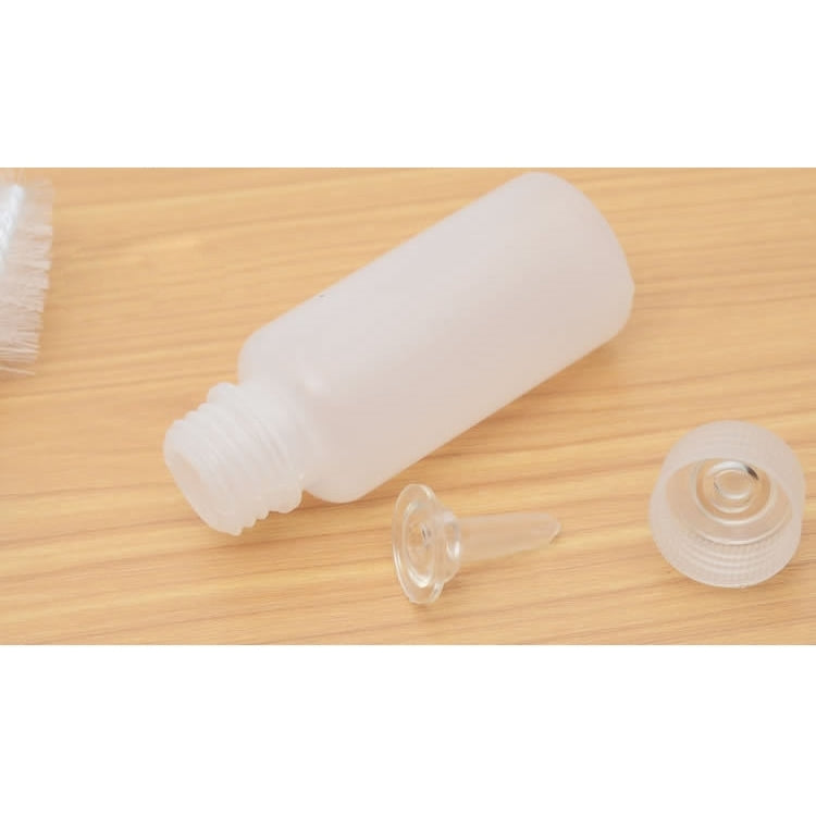 Mini Portable Pet Water Milk Drink Feeding Bottle Dispenser, Capacity: 60ml