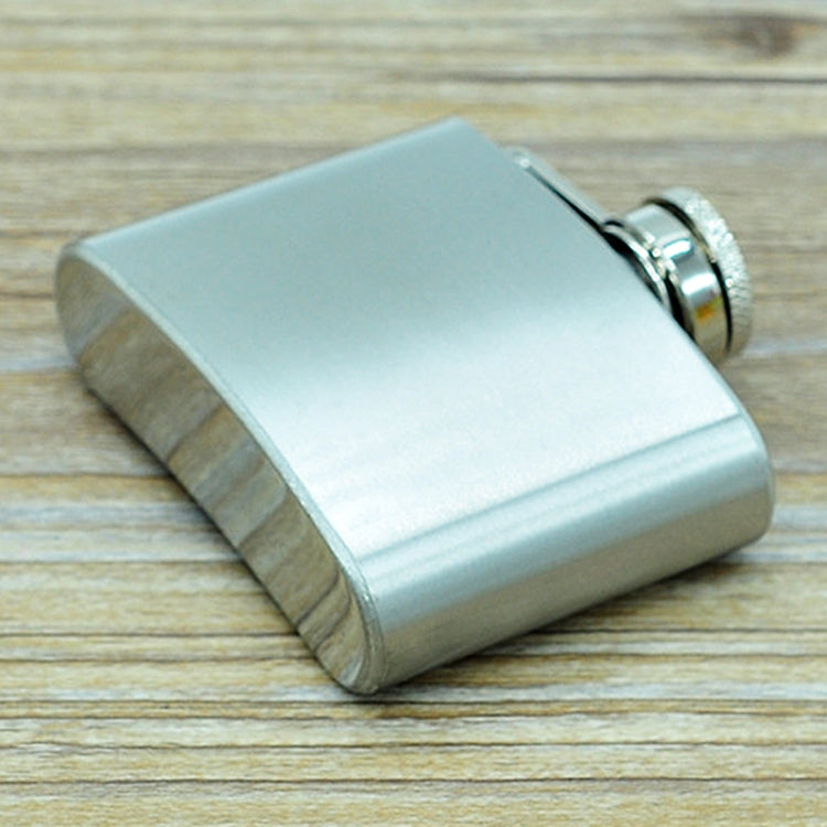 58ml(2oz) Stainless Steel Pocket Flagon Outdoor Sports Flat ultralight Liquor Flask Camping Portable Wearproof Wine Pot(Silver)