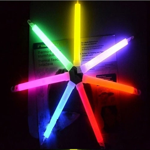 10 PCS Survival Emergency Signal Chemical Light Up Glow Sticks Camping Outdoor Tools, Size:15*1.5cm, Random Color Delivery