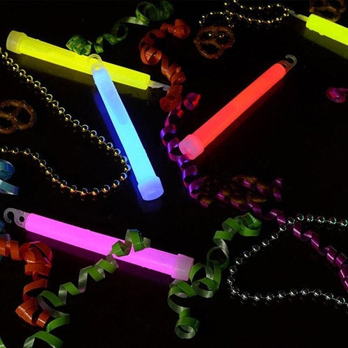 10 PCS Survival Emergency Signal Chemical Light Up Glow Sticks Camping Outdoor Tools, Size:15*1.5cm, Random Color Delivery
