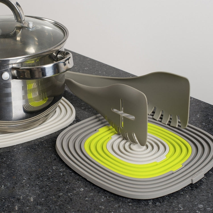 2 PCS Creative Three PCS / Sets Kitchen Silicone Placemat Table Mats High Temperature Insulation Mat