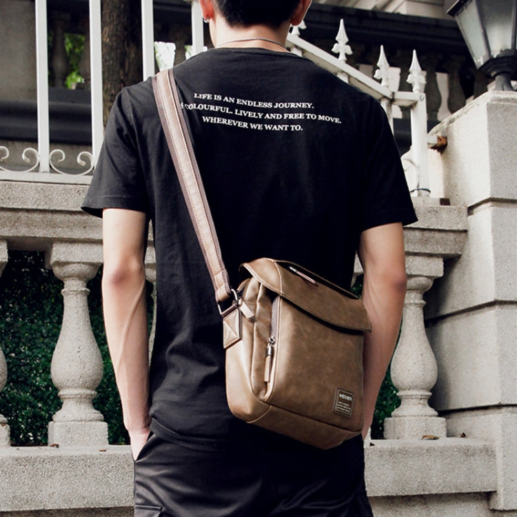 Universal Fashion Casual Outdoor Men Shoulder Messenger Bag, Size: 27cm x 24cm x 8cm