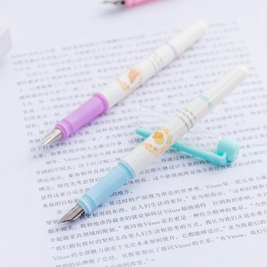Office Supplies Color Ink Fountain Pen with 6 Replacement Refills, Random Color Delivery