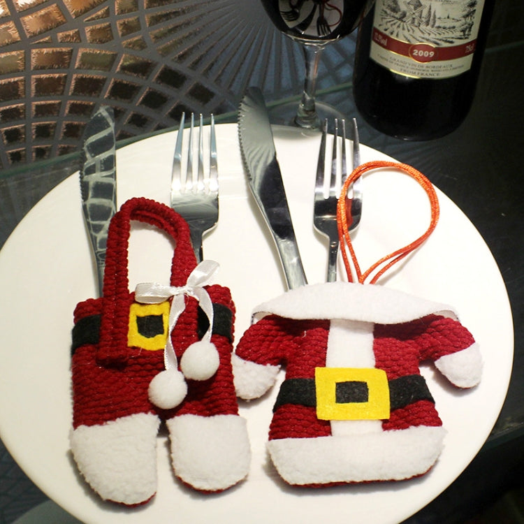 2 in 1 Christmas Decoration Little Clothes Cutlery Holders Set, Random Style Delivery