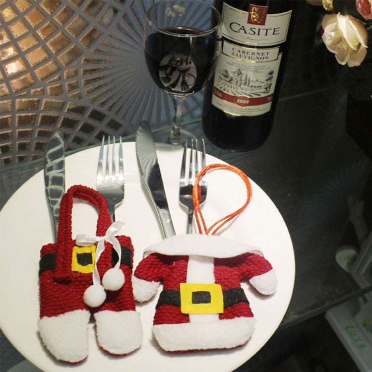 2 in 1 Christmas Decoration Little Clothes Cutlery Holders Set, Random Style Delivery