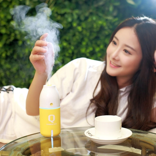 Imycoo WT-8015 2W Portable Mini Q Bottle Design USB Charge Aromatherapy Air Humidifier with LED Colorful Light, Bottle Capacity: 150ml, DC 5V