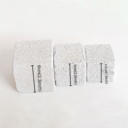 5 PCS Pet Square Volcanic Molar Stone Hamsters Rabbits Small Pets Teeth Grinding Stones Pets Training Tools, Small, Size:4.5*4.5*4.5cm