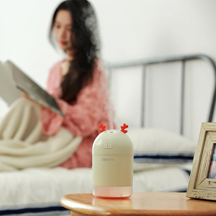 Lucky Deer Shape Large Capacity 400ml LED Humidifier Automatic Alcohol Sprayer