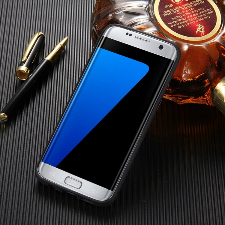HAWEEL for Galaxy S7 Edge / G935 Brushed Carbon Fiber Texture Shockproof TPU Protective Case(Black)