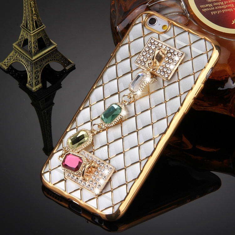 For iPhone 6 Plus & 6s Plus Grid Texture Diamond Encrusted Hand Chain Electroplating Frame TPU Protective Case(Gold)