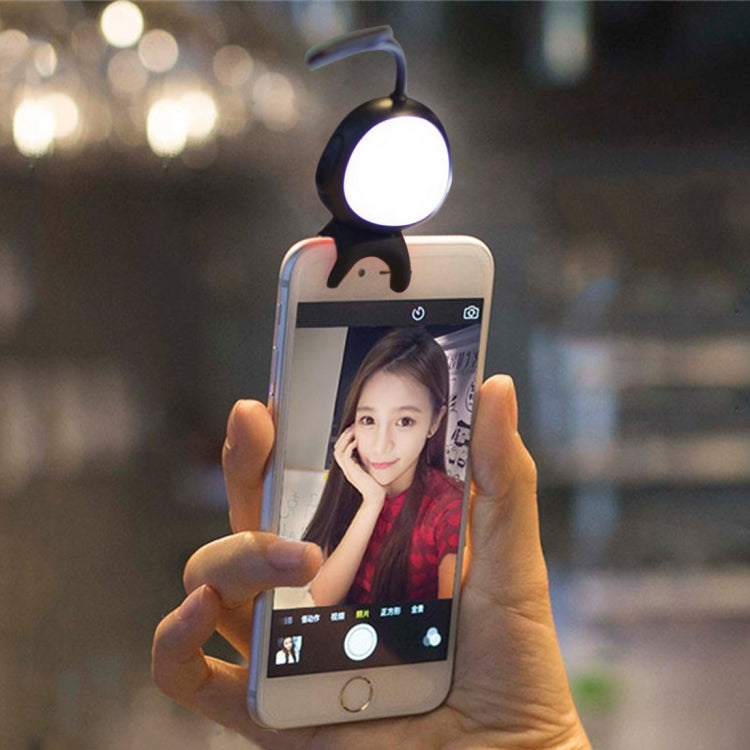 For Smart Phone Self Light with Hook, For iPhone, Galaxy, Huawei, Xiaomi, LG, HTC and Other Smart Phones
