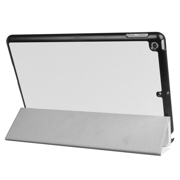 For iPad 9.7 (2018) & iPad 9.7 (2017) Custer Texture Horizontal Flip Leather Case with Three-folding Holder & Sleep / Wake-up Function