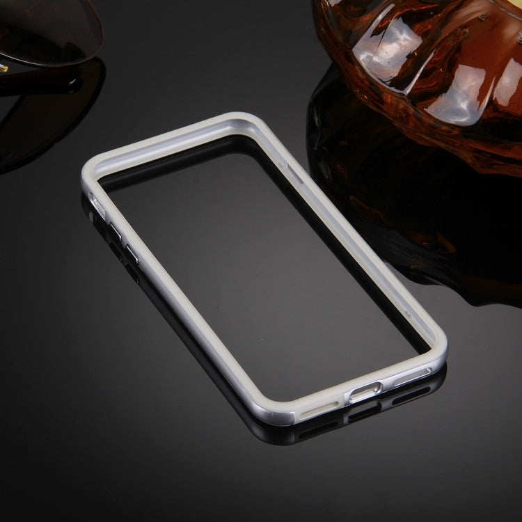 For  iPhone 8 & 7  Silicone + Metal Aluminum Bumper Frame(Silver)
