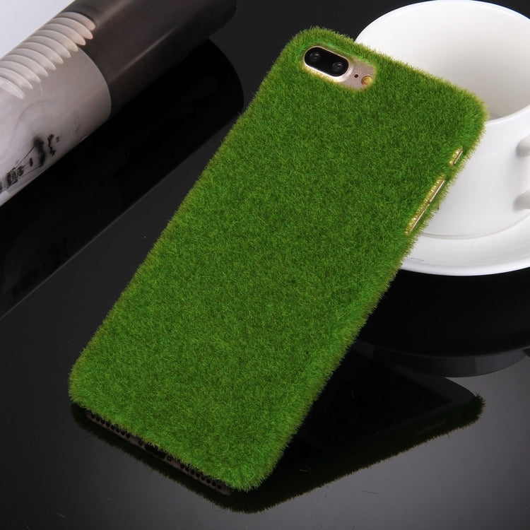 For iPhone 8 Plus & 7 Plus   Simulation 3D Green Grass Lawn Hard Cover Phone Protective Back Case(Green)