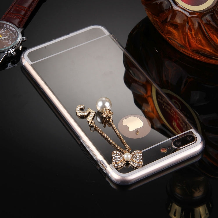 For iPhone 8 Plus & 7 Plus   Electroplating Mirror TPU Protective Cover Case with Diamond Encrusted Bowknot Chain Pendant