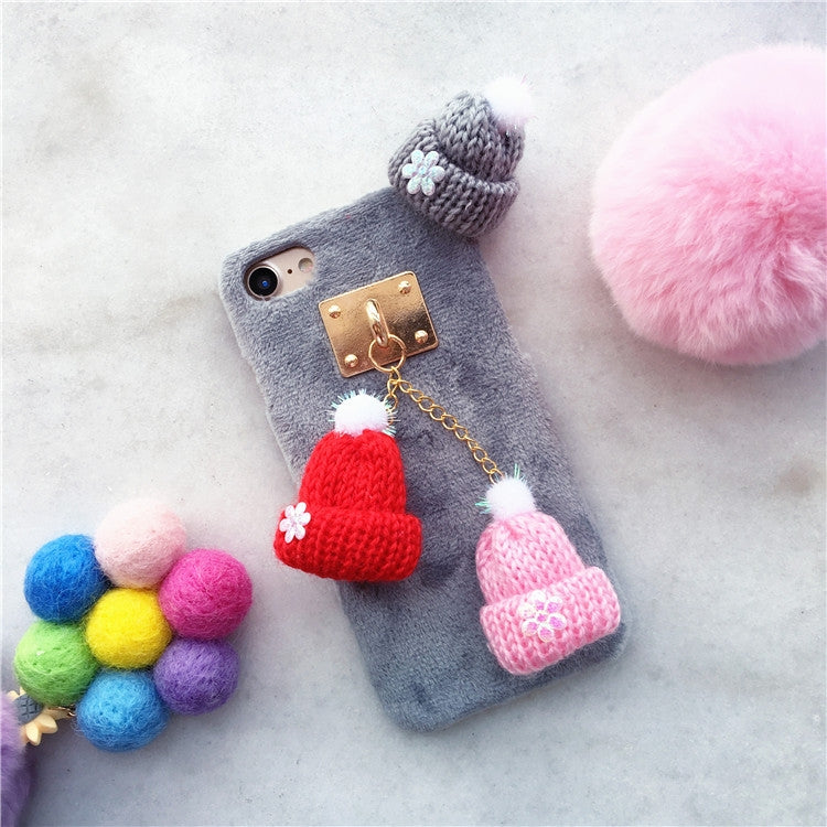 For iPhone SE 2020 & 8 & 7 Christmas Series Handmade Christmas Wool Hat Plush Surface Protective Back Cover Case with Chain